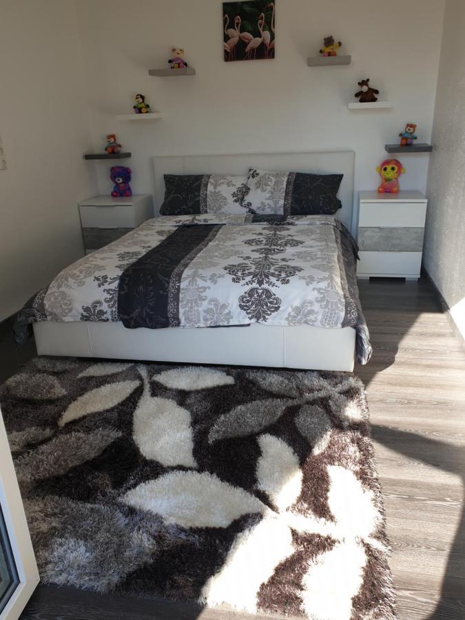 Ana'S Ferienwohnung フュルト・イム・ヴァルト エクステリア 写真