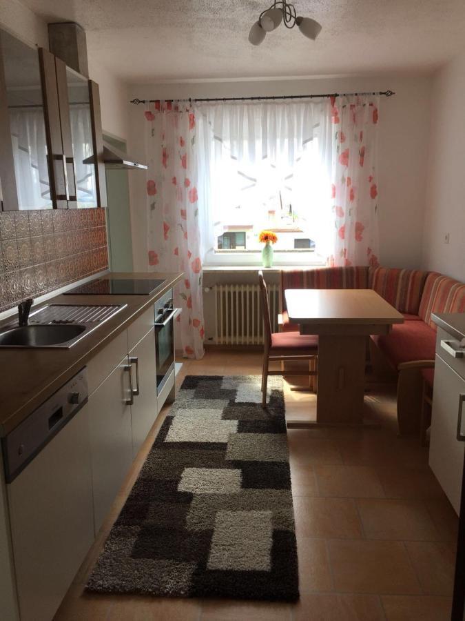 Ana'S Ferienwohnung フュルト・イム・ヴァルト エクステリア 写真